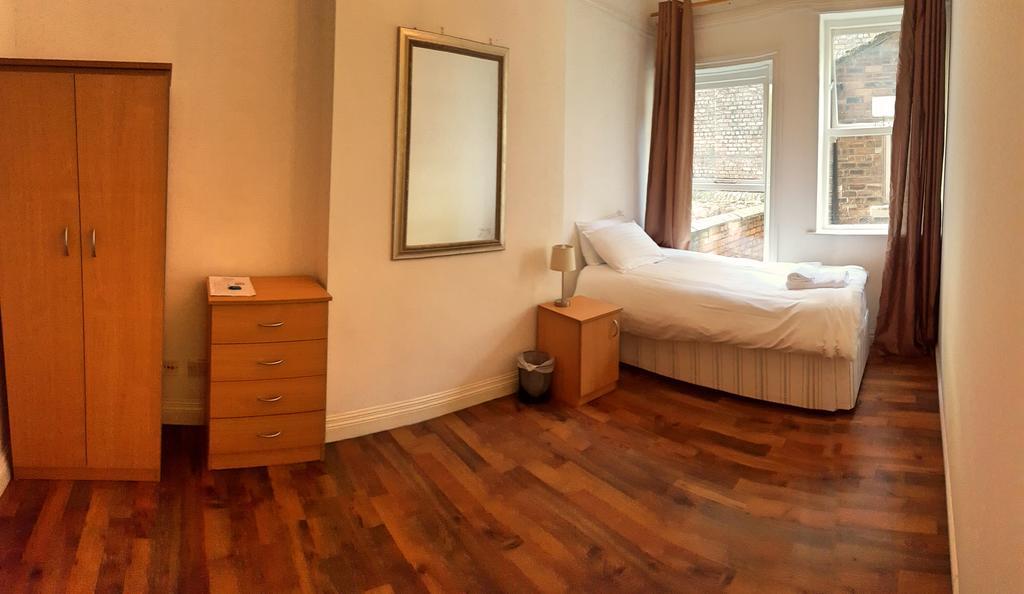 Sefton Grange Hotel Liverpool Esterno foto